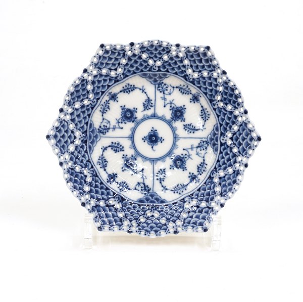 Royal Copenhagen: Satz von sechs Zwiebelmusster Kuchentellern 1144. D: 17cm